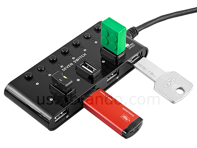 iMONO 7-Port Hub with On/Off Switches