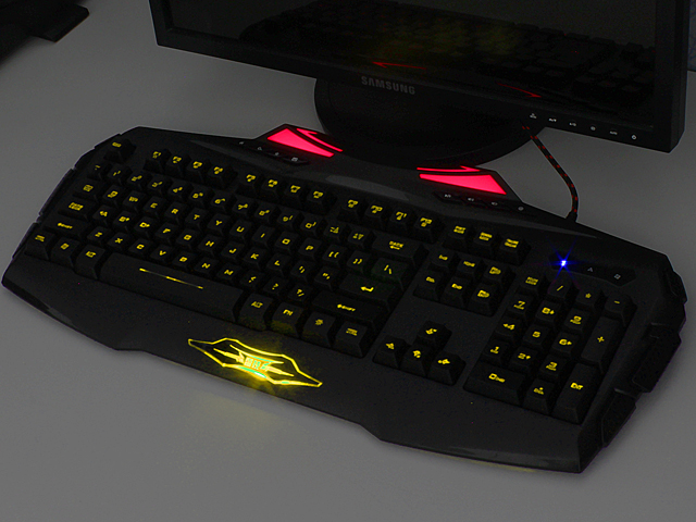 RAJFOO USB Backlit Multimedia Gaming Keyboard