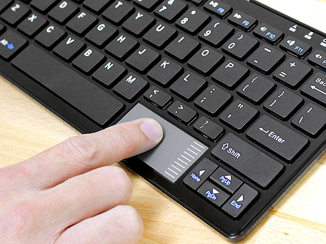 Bluetooth Keyboard with Touchpad (C201)