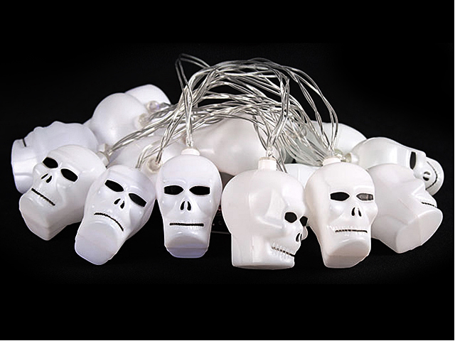 Halloween Skull Decor Light (16 LED lights)