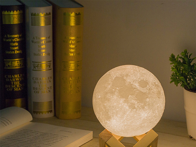 3D Moon USB Lamp