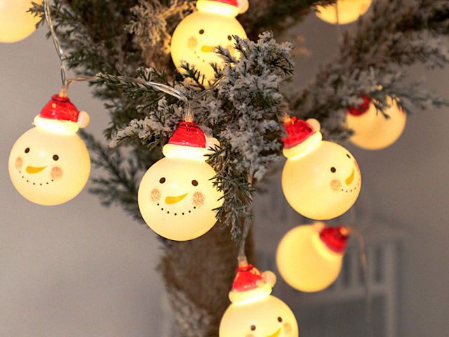 Mini Snowman Head Decor Light