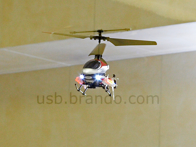 Tiny USB Rechargeable IR Helicopter (with Flashing Colors LED)