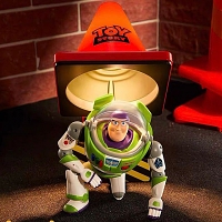 Buzz Lightyear Figurine Lamp