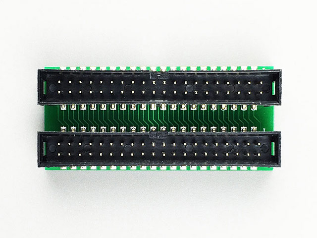 40-Pin 3.5 IDE Male to Male 40-Pin DOM Electronic Hard Disk Adapter (90°)