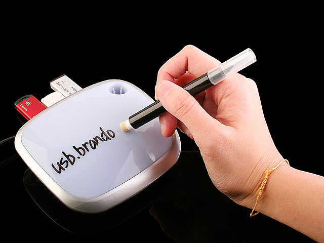 USB Moody 3-Port Hub with Erasable Memo Pad