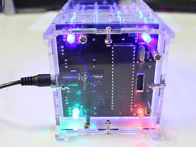 4x4x4 Multi-Color LED Cube II