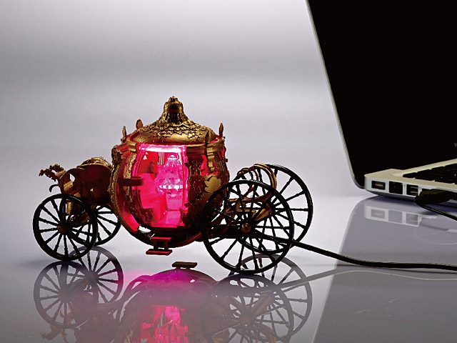 infoThink Cinderella - Carriage USB LED Lamp