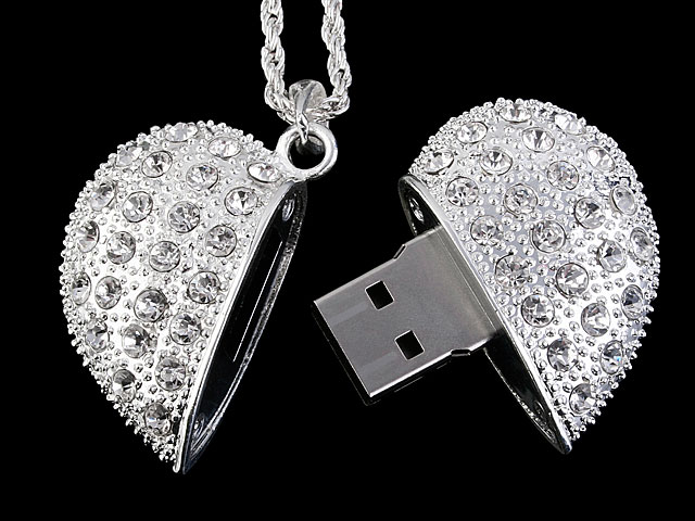 USB Jeweled Heart Necklace Flash Drive